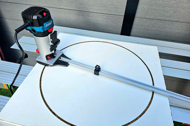 Erbauer EPR710 circle jig adapter router base 220-1280mm